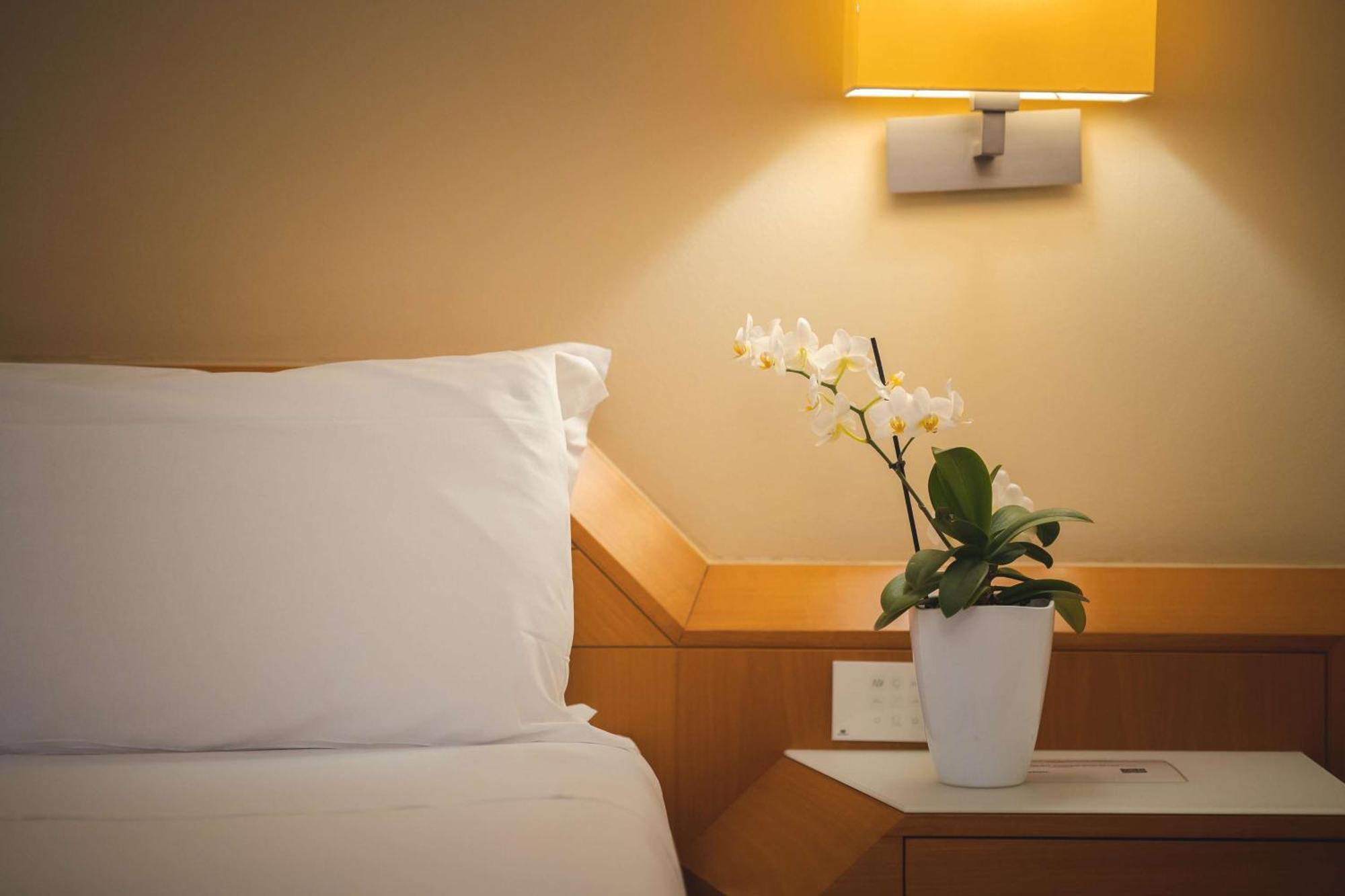 Best Western Mirage Hotel Fiera Paderno Dugnano Buitenkant foto